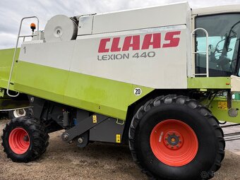 Kombajn Claas Lexion 440  heder V660  RV 2002 - 15