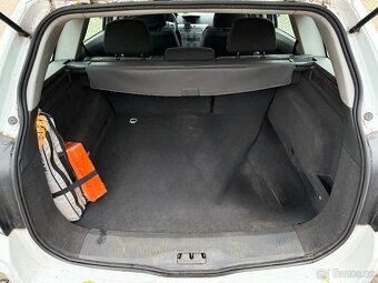 Opel Astra Combi 1.7CDTI 1.MAJITEL ČR DPH - 15