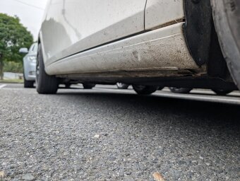 SEAT Leon model 2010 - 15