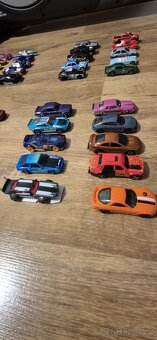 HotWheels autíčka 156 kusu - 15