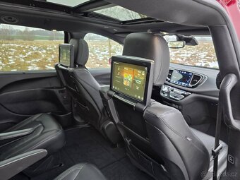 Chrysler Pacifica AWD 4X4 nový model záruka 1 rok - 15