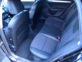 Octavia 2,0 TDI KOMBI, 110 KW, XENONY, MODEL 2014 - 15