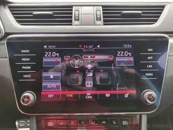 Škoda Superb III TSi SPORTLINE VIRTUAL PANORAMA CANTON ZÁRUK - 15