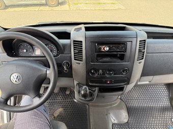 Volkswagen Crafter M 2.5 TDI Chladicí skříň | NOVÉ univerzál - 15