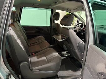 Seat Alhambra 2,0 TDI STYLE 7 MÍST NAVI TEMPOMAT - 15