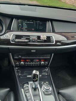 BMW 5 GT535D - 15