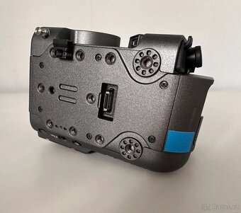 SONY ILME-FX6V (FX6) • 35mm plnoformátová filmová videokamer - 15