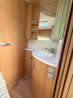 Prodám obytný přívěs Knaus Sudwind 5403, r. v. 2006 - 15
