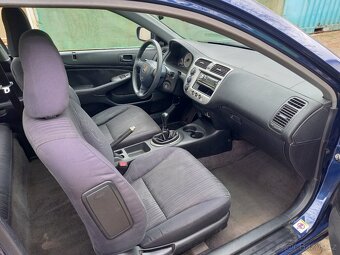 Honda Civic 7g coupe - 15