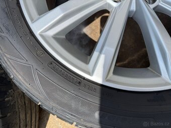 Sada Alu kol 5x112 R17 VW London 3G0601025D, pneu 215/55/17 - 15