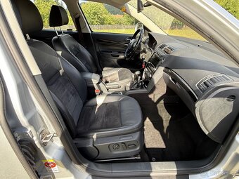 Škoda Octavia Combi 4x4 Laurin&klment maximální výbava, CZ - 15