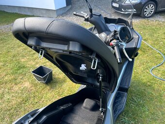 Prodám Kymco downtown 125 ABS - 15