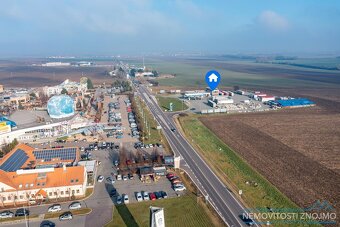 Pronájem dvou komerčních prostor (každý 72m2), nyní zde mani - 15