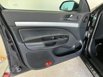 Škoda Octavia 2 RS 2.0 TFSI - 15