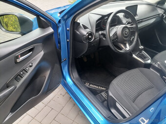 Mazda 2 1.5i 66kw r2018-91000kmNAKAMAxenonKameraVyhřSed - 15