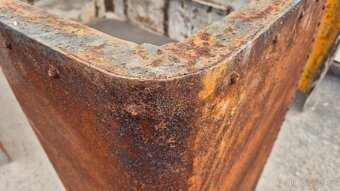 Železné nýtované plechy - 15