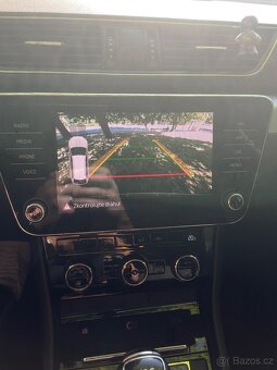 Škoda Superb 2.0 tdi 110 kw dsg - 15