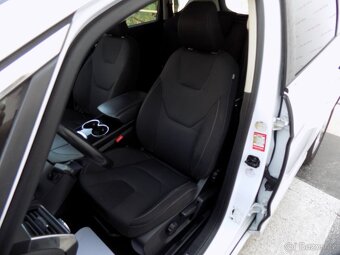 Ford S-MAX 2.0TDCi/Titanium/AT/LED/ - 15