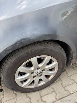Volkswagen Golf Plus - 15
