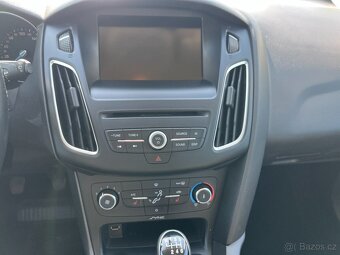 Ford Focus 1.5EB 110kW Tažné,navi,výhřev - 15
