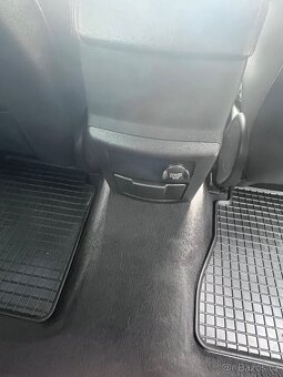 Ford mondeo MK4 Titanium S 129kw - 15