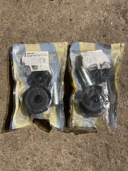 Opel Tigra ,,A" 1.4i 16V 66kW rok 2000 Náhradní díly - 15