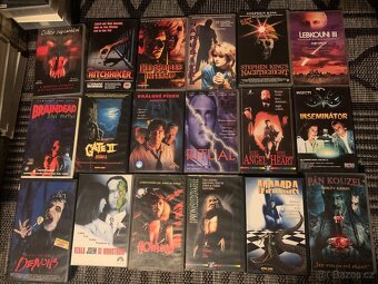 Prodám VHS Videokazety +800ks - 15