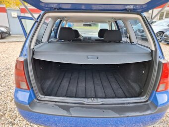 Volkswagen Golf 1.6i 77KW Kombi, Klima - 15