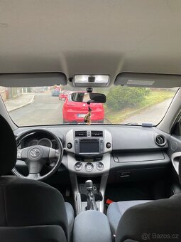 Prodám Toyota RAV4 2.2 D4D - 15