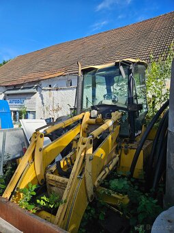 Komatsu  WB97S Závada Pojezdu+1x Bagr na díly v ceně - 15