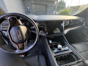 Jeep Grand Wagoneer 2022 - 15