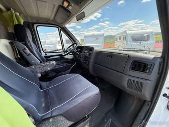 Obytné auto Bürstner, 1.9 TD, markýza, solár - 15