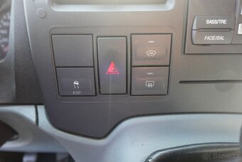 FORD TRANSIT L1H1 9MÍST BUS 2.2TDCI KLIMA SERVISKA - 15