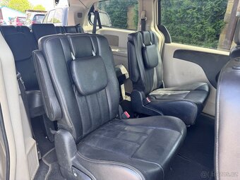 Chrysler Town Country 3,6 LPG Limited DVD 2014 - 15