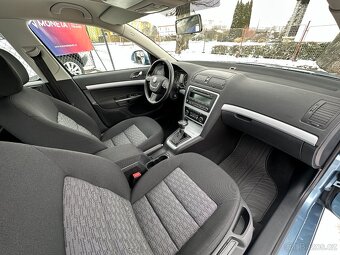 Škoda Octavia 1,4 TSi DSG Serviska, Výhřev - 15