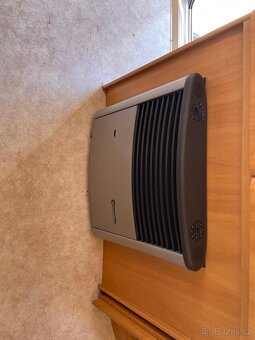 Swift Toscane 490, 4 osoby, EL.POJEZD, bojler, fr.postel - 15