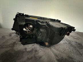 Přední pravé světlo BMW e46 (xenon) - 15