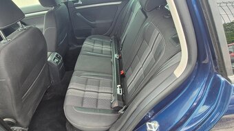 Volkswagen Golf  2.0 TDI MATCH - 15