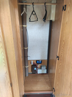 Karavan Burstner Club 3911 676kg - 15