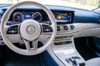 Mercedes-Benz E trieda Kupé 200 4matic A/T, 1. majiteľ - 15