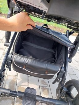 Kočárek Tudore Forester - 15