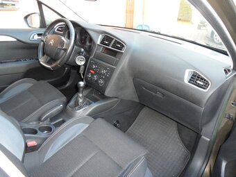Citroen C4 1.6 HDi,66kw,1.maj.zak v ČR,naj.114000km - 15