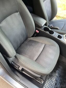Nissan Quasqai 1.6 benzin 2011 - 15