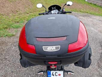 Triumph Tiger 1050 - 15