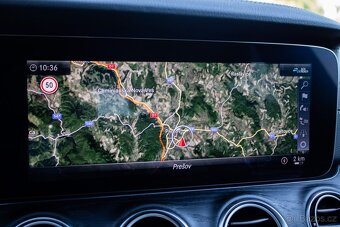 Mercedes Benz E 300 de T Avantgarde (2020). - 15