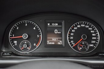 Volkswagen Touran 1,6 TDi 77 kW, 7-míst,NAVI,1.maj., - 15