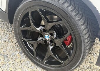 BMW X6 3,0 d xDrive 180kW MPAKET nafta automat 180 kw - 15