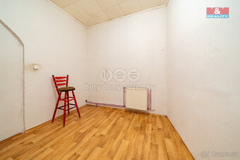 Prodej bytu 4+kk, 230 m², Aš, ul. Tovární - 15