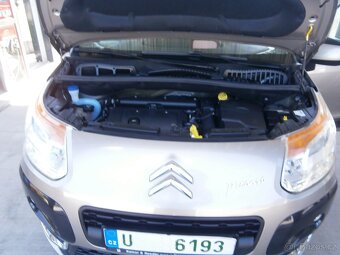 Citroën C3 Picasso 1,4 SERVISKA - 15