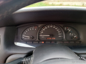 Opel Vectra B 1,8 16v - 15